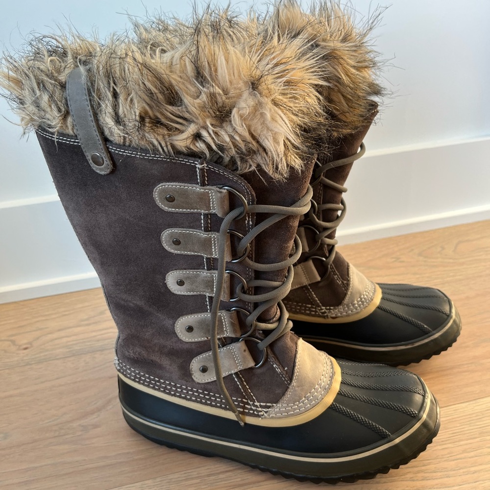 Sorel Joan of Arctic Snow Boot women’s 11